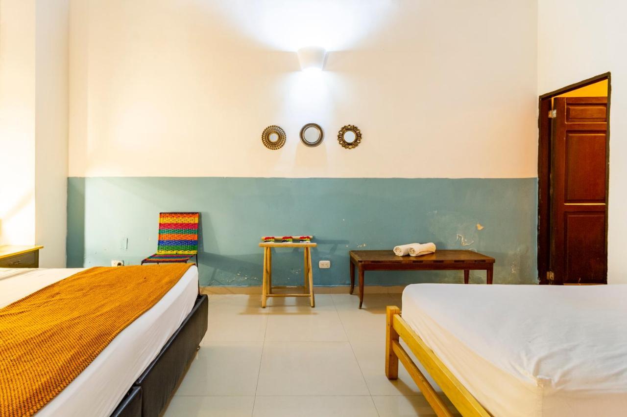 Gagaka Rua Hostel Santa Marta  Exteriör bild